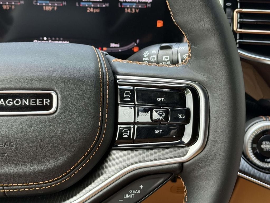 2026 Jeep Grand Wagoneer L Summit Reserve 4x4