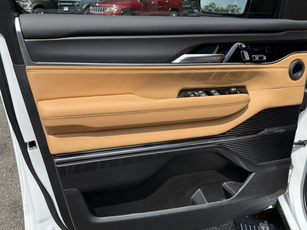 2026 Jeep Grand Wagoneer L Summit Reserve 4x4