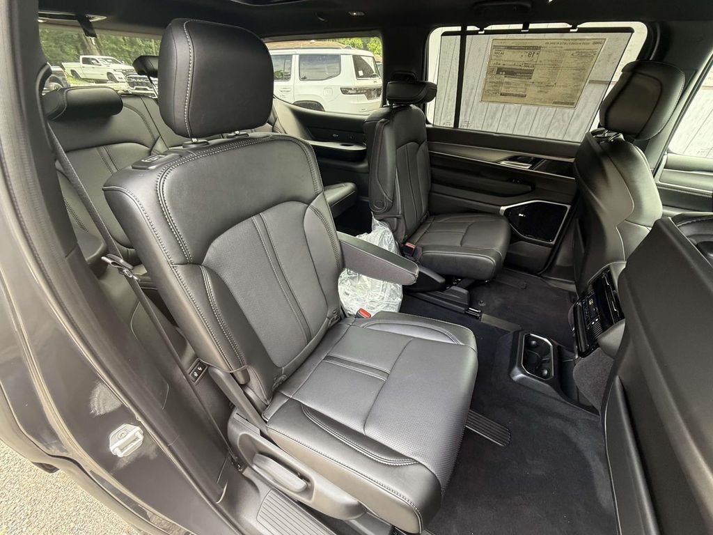 2026 Jeep Grand Wagoneer Limited Reserve 4x4