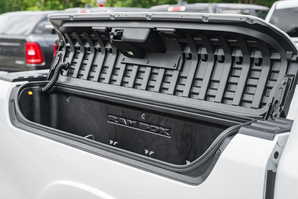 2026 RAM 1500 Big Horn Crew Cab 4x4 5'7' Box