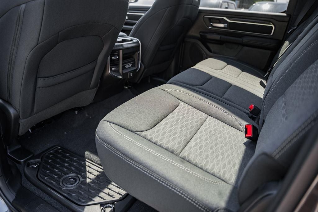 2026 RAM 1500 Big Horn Crew Cab 4x4 5'7' Box