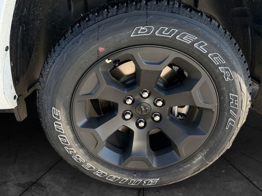 2026 RAM 1500 Big Horn Crew Cab 4x4 5'7' Box