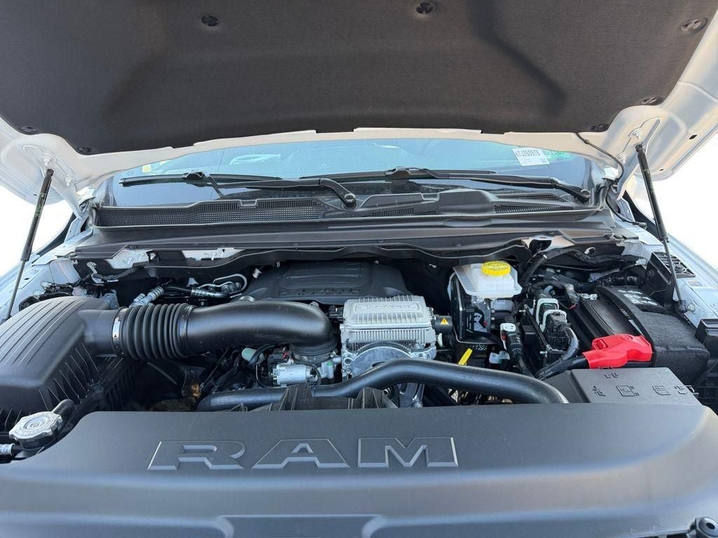 2026 RAM 1500 Big Horn Crew Cab 4x4 5'7' Box