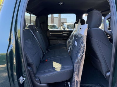 2027 RAM Ram 1500 RAM 1500 BIG HORN CREW CAB 4X4 5'7' BOX
