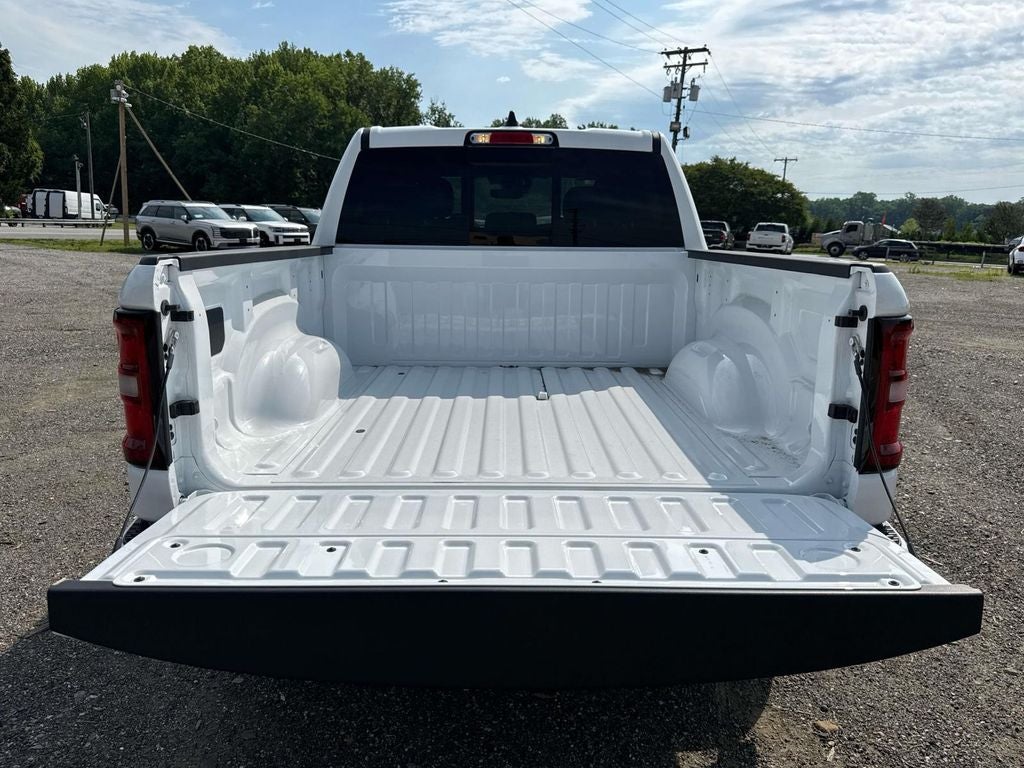 2026 RAM 1500 Big Horn Crew Cab 4x4 5'7' Box