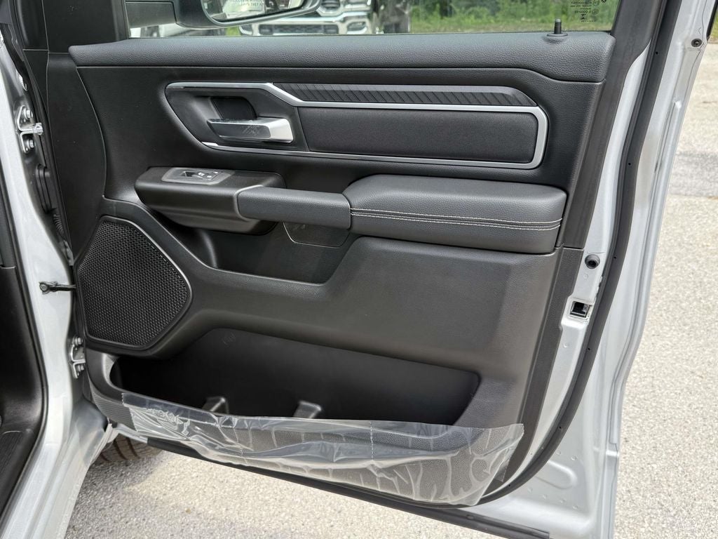 2026 RAM 1500 Big Horn Crew Cab 4x4 5'7' Box