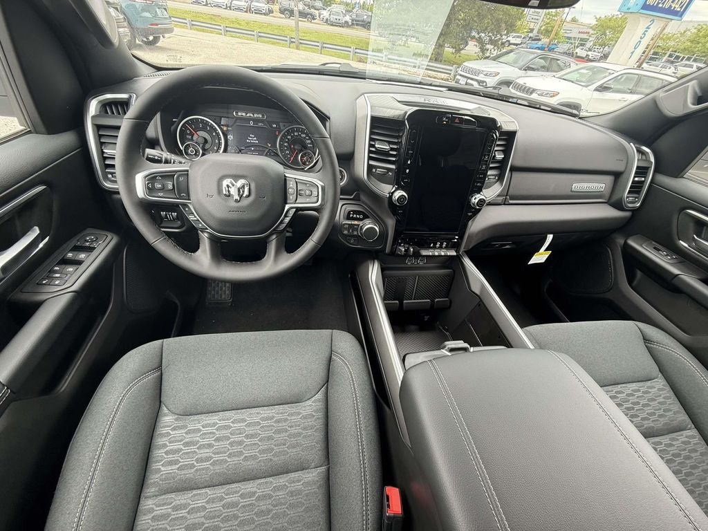 2026 RAM 1500 Big Horn Crew Cab 4x4 5'7' Box