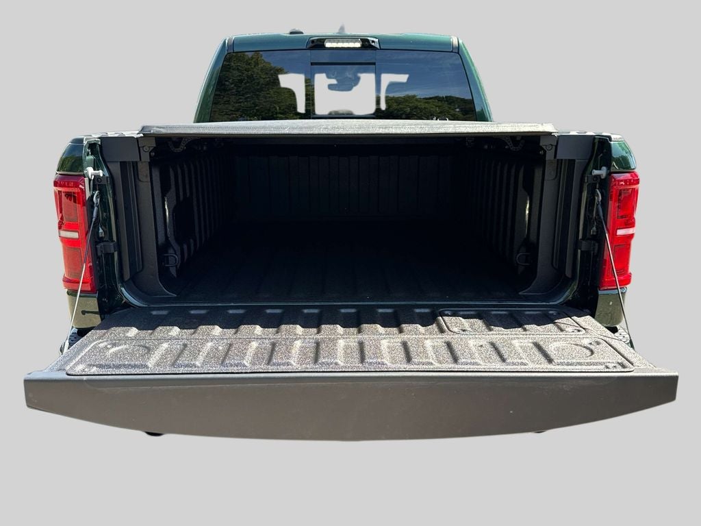 2027 RAM Ram 1500 RAM 1500 LIMITED CREW CAB 4X4 5'7' BOX