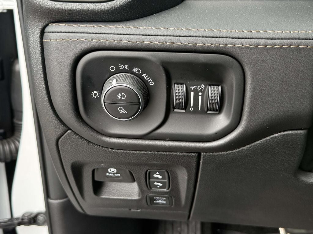 2026 RAM Ram 1500 RAM 1500 TUNGSTEN CREW CAB 4X4