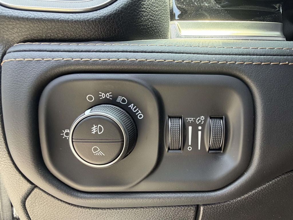 2026 RAM Ram 1500 RAM 1500 TUNGSTEN CREW CAB 4X4