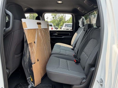 2026 RAM 1500 Big Horn Crew Cab 4x4 6'4' Box