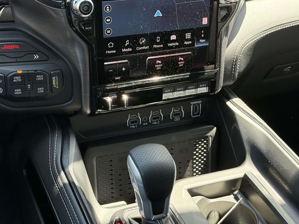 2026 RAM Ram 1500 RAM 1500 RHO CREW CAB 4X4 5'7' BOX