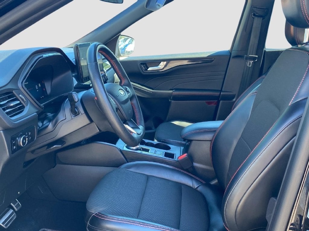 2023 Ford Escape ST-Line Elite