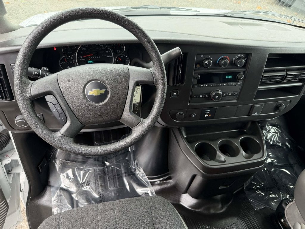 2025 Chevrolet Express Cargo RWD 2500 Regular Wheelbase WT