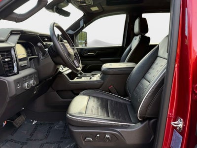 2025 GMC Sierra 2500HD 4WD Crew Cab Standard Bed AT4X