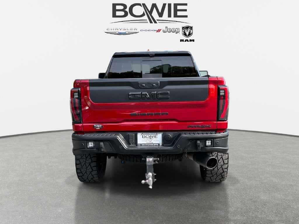 2025 GMC Sierra 2500HD 4WD Crew Cab Standard Bed AT4X