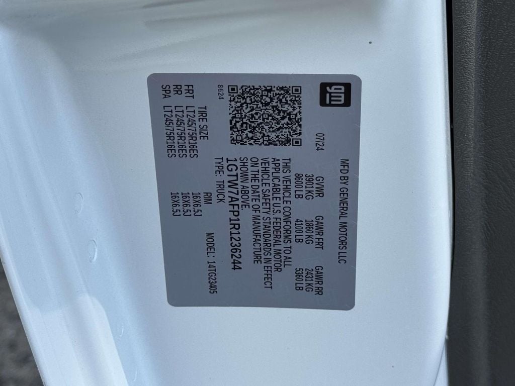 2024 GMC Savana Cargo RWD 2500 Regular Wheelbase Work Van