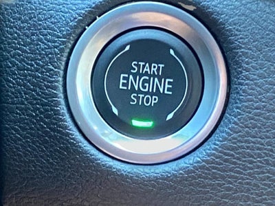 2025 Cadillac XT4 FWD Premium Luxury