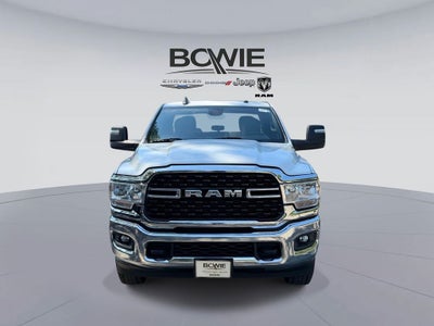 2024 RAM 3500 Big Horn Crew Cab 4x4 8' Box