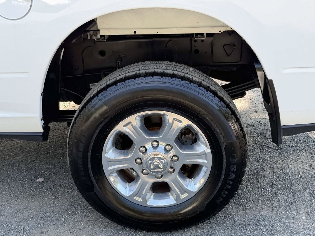 2024 RAM 3500 Big Horn Crew Cab 4x4 8' Box