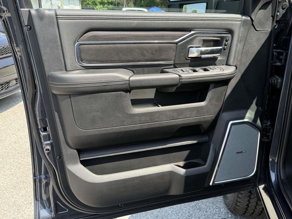 2026 RAM Ram 2500 RAM 2500 LARAMIE MEGA CAB 4X4 6'4' BOX