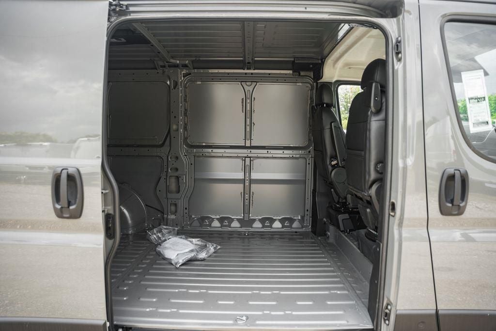 2025 RAM ProMaster 3500 Cargo Van SLT Low Roof 136' WB
