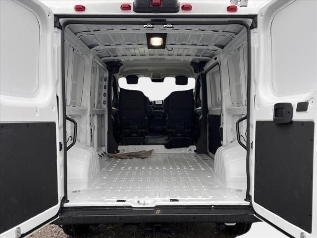 2025 RAM ProMaster 3500 Cargo Van SLT Low Roof 136' WB
