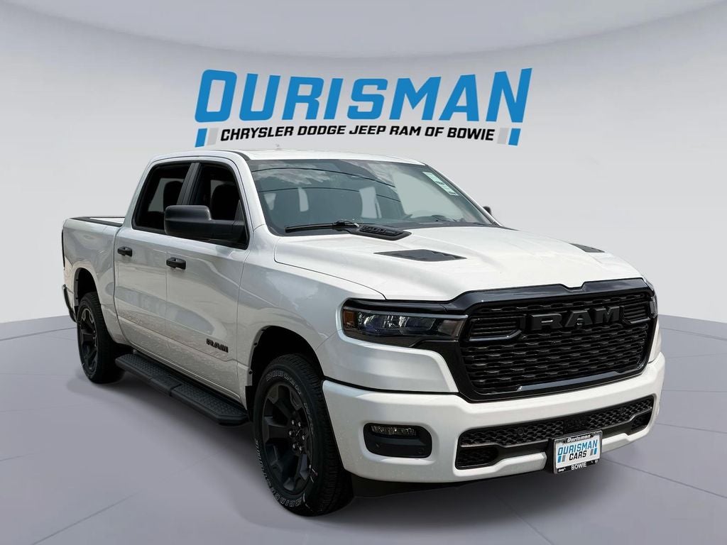 2026 RAM 1500 Express Crew Cab 4x4 5'7' Box