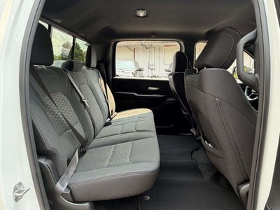 2026 RAM 1500 Express Crew Cab 4x4 5'7' Box