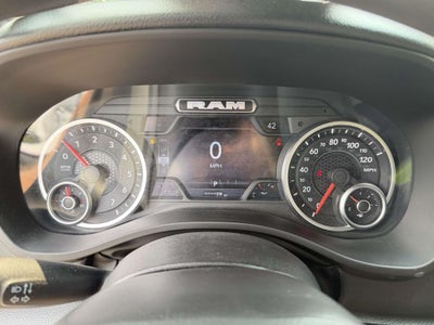 2026 RAM 1500 Express Crew Cab 4x4 5'7' Box