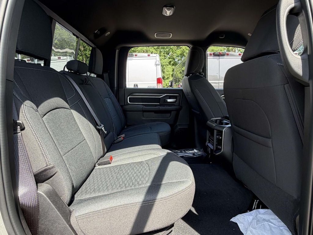 2026 RAM 2500 Big Horn Crew Cab 4x4 6'4' Box