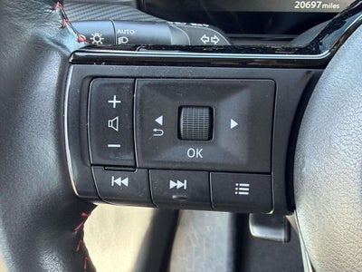 2025 Nissan Kicks SR Intelligent AWD