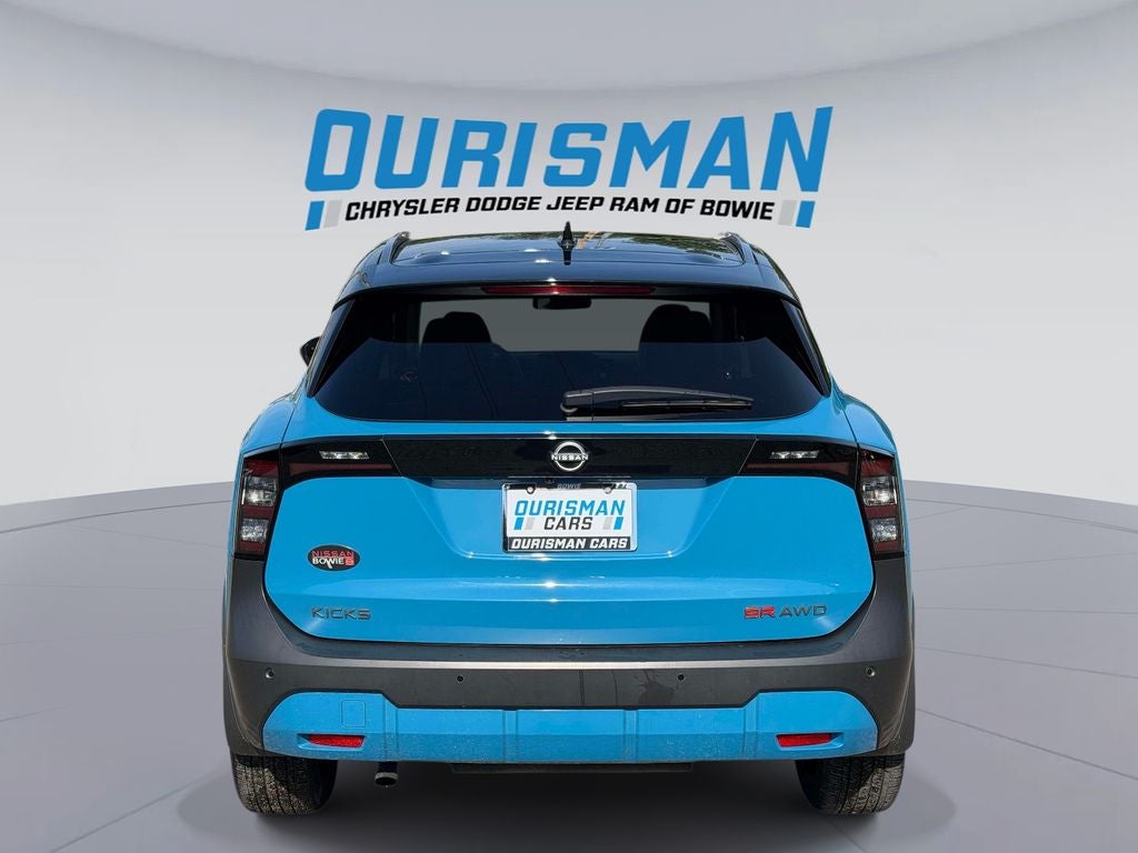 2025 Nissan Kicks SR Intelligent AWD