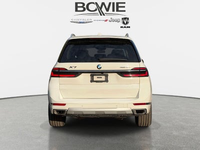 2025 BMW X7 xDrive40i