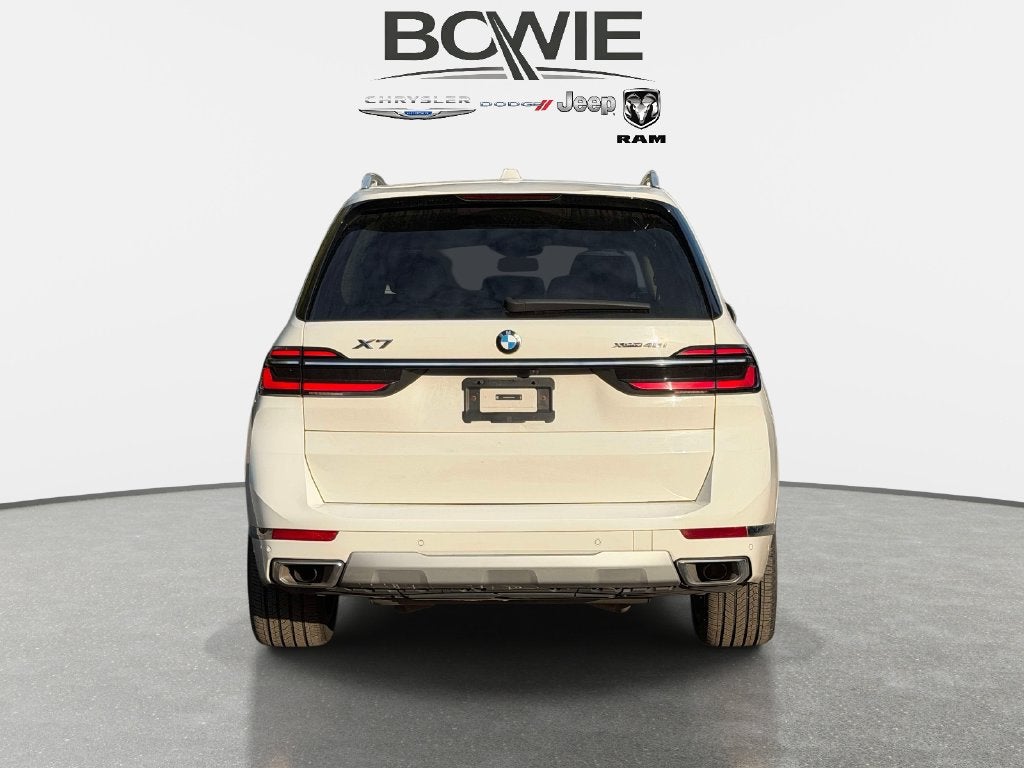 2025 BMW X7 xDrive40i