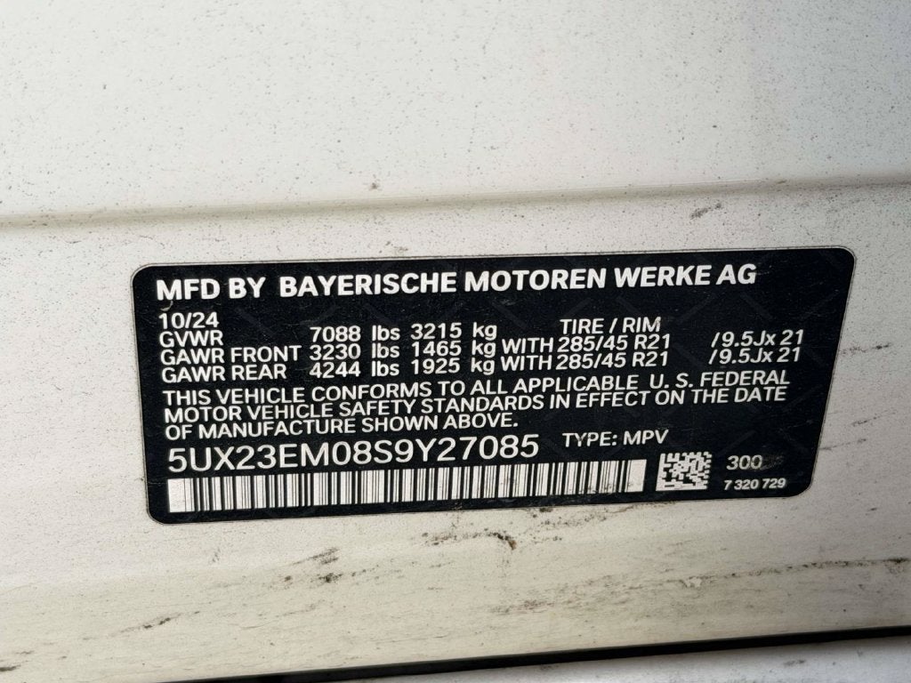 2025 BMW X7 xDrive40i