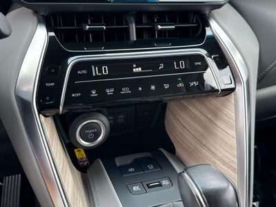 2023 Toyota Venza XLE