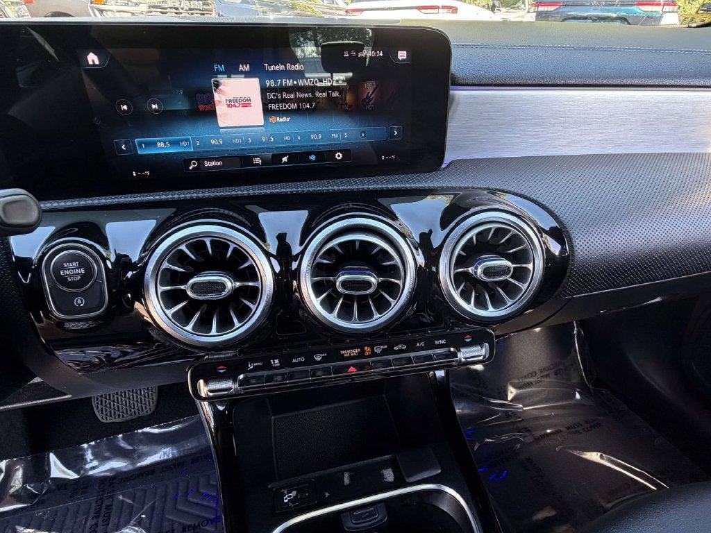 2021 Mercedes-Benz CLA 250 4MATIC®
